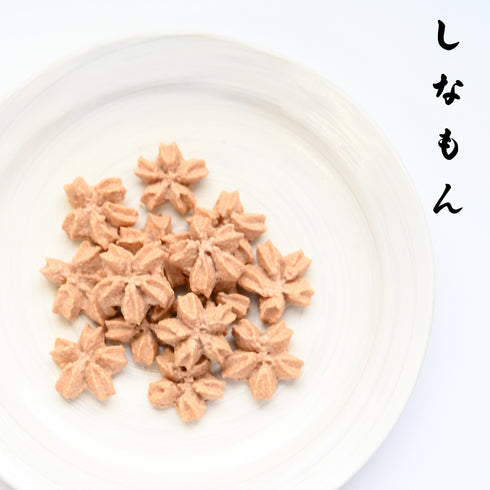 シナモンのマカロンラスク。『心輪くっきい』の写真。