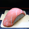 握り寿司。サーモンの握り寿司を立体ケーキで表現。